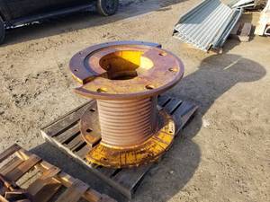 lot 310 image: 2-Piece Steel Hub 32D (on pallet)