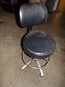 Black office chair