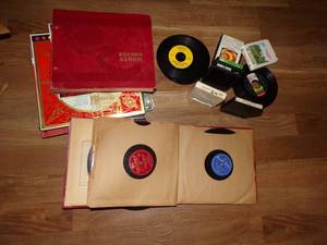 Vintage records and 8 tracks