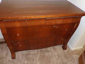 Vintage dresser