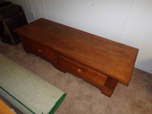 Short coffee table