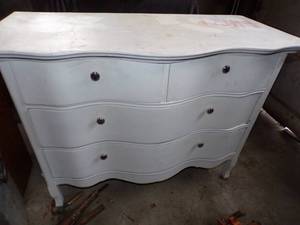 White 4 Drawer Dresser