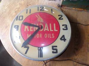 Kendall Motor Oil Clock