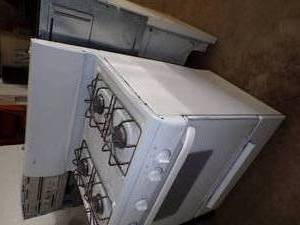 Whirlpool gas range