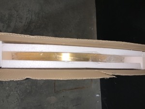 lot 12 image: 30 x 30. MODERN STYLE ROUND MIRROR ALUMINUM FRAMED GOLD SHATTER-PROOF ACCENT MIRROR WALL MIRROR. SEE PICTURES