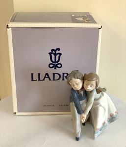 Lladro Figurine Dancing Class (Retired)