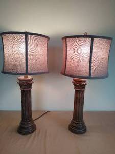 lot 157 image: Pair of Table Lamps