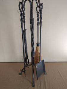 lot 166 image: Fireplace Tool Set