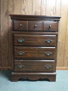 lot 55 image: Four Drawer Chest