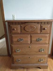 lot 77 image: Four Drawer Chest