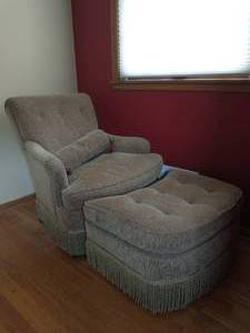 lot 83 image: Chair With Ottoman