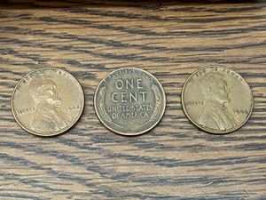 (4) Rolls of Wheat Cents