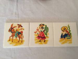 lot 194 image: Mexican Themed Lot