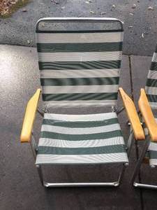 lot 201 image: 4 Telescope Casuals Folding Chairs