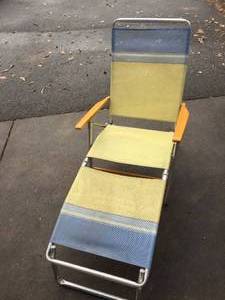 lot 203 image: Folding Patio Lounge