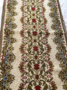 lot 7 image: Beautiful Vintage TapestryTextile