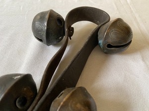 lot 18 image: Antique Sleigh Bells
