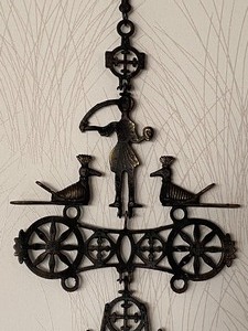 lot 195 image: Ornate Metal Wall Hanging