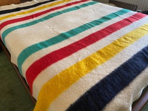 lot 107 image: Wool Hudson Point Blanket