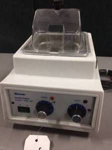 lot 27 image: Baxter Durabath Water Bath - Great Working Condition
