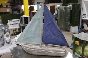 lot 32 image: Sailboat Table Dcor Blue 23Lx4Wx18H
