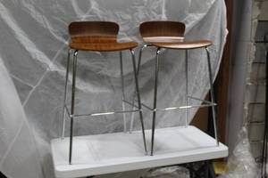 lot 9 image: Metal Stool with Curved Wood Seat 18Wx18Dx35H