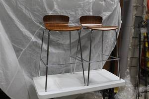 lot 12 image: Metal Stool with Curved Wood Seat 18Wx18Dx35H