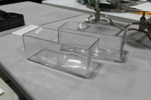 lot 182 image: Lot of (2) Glass Rectangle Vase Clear 10Lx4Wx4H