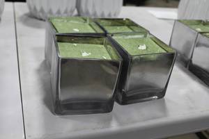 lot 225 image: Lot of (4) Mirror Cube Vase Silver 4Lx4Wx4H  with Floral Foam Insert