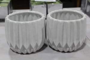lot 230 image: Lot of (2) Ribbed Vase White 6Dx 5-12H