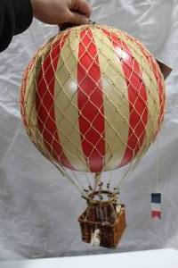 lot 255 image: Authentic Models Royal Aero Hot Air Balloon Basket Dcor Red (in box)