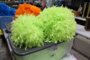 lot 335 image: Lot of (4) Feather Ball Lime Green (in tote)