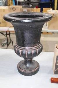 lot 374 image: Urn Planter Black 15-12Dx21H