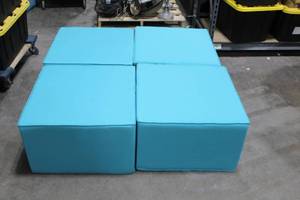 lot 404 image: Seating Ottoman 4-piece Blue 51Lx51Wx15-12H