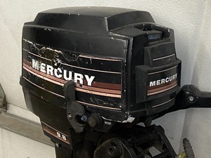 lot 1 image: Mercury 9.8HP Long Shaft Outboard Motor