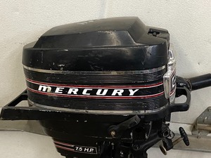 lot 4 image: Mercury 7.5HP Short Shaft Outboard Motor