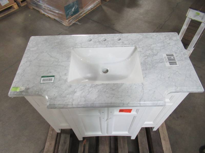 Sassy 42 in. W x 22 in. D Vanity in White with Marble Vanity Top in White with White Sink
