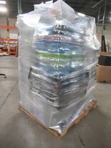 WHOLESALE MIXED PALLET OF MICELLANOUS TOTES AND PLASTICRUBBER STORAGE BINS
