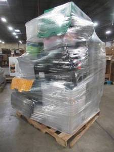 WHOLESALE MIXED PALLET OF MICELLANOUS TOTES AND PLASTICRUBBER STORAGE BINS