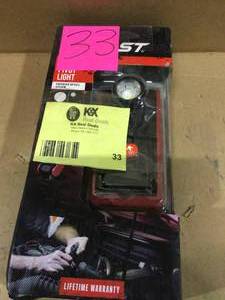 Coast Pivot Light 700 Lumens in good condition see pictures