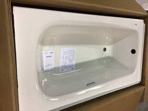 Cambridge 60 in. Left Drain Rectangular Apron Front Bathtub in White by American Standard Customer Returnd See Pictures