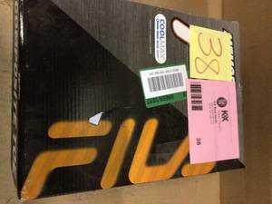 Mens Memory At Peak Athletic Shoes - Composite Toe - CastlerockBlack Size 8(M) by Fila Customer Returns See Pictures&nbsp