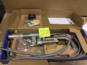 lot 27 image: Essence New Single-Handle Pull-Out Sprayer Kitchen Faucet with Dual Spray in SuperSteel Infinity Customer Returns See Pictures 