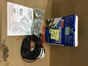 lot 76 image: 80 ft. Roof De-Icing Cable Kit by Frost King Customer Returns See Pictures 