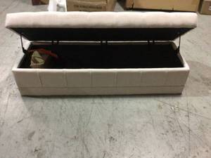 lot 101 image: Beige Modern Tufted Storage Ottoman Bench by Merax Customer Returns See Pictures