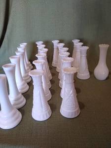 lot 13 image: 22 Milk Glass Vases
