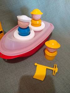 lot 42 image: Tupperware School Bus and Sailing Boat