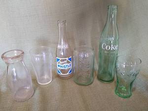 lot 48 image: Glasses and Bottles Lot