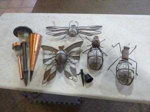 lot 21 image: Vintage LawnGarden Ornaments