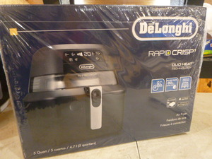 lot 3 image: NEW DeLonghi Rapid Crisp Air Fryer